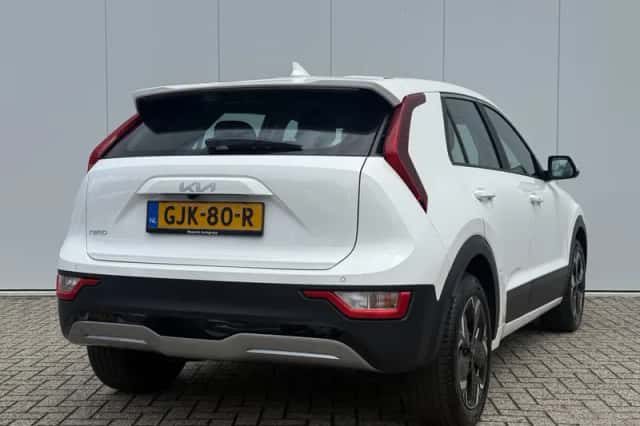 Kia Niro EV (2024) thumbnail 5