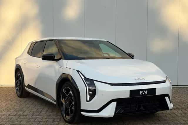 Kia EV4 (2025) thumbnail 3