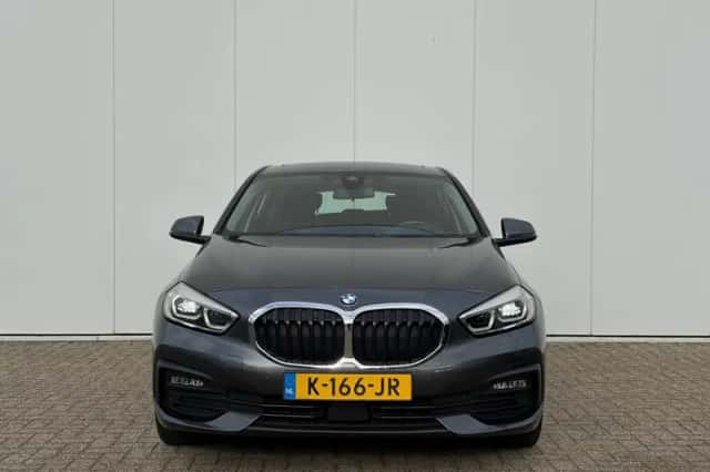 BMW 1-Serie (2021) thumbnail 3