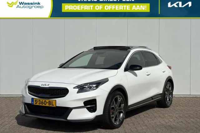 Kia XCeed (2023) thumbnail 1