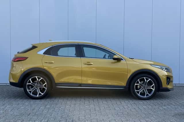 Kia XCeed (2021) thumbnail 4