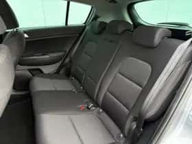 Kia Sportage (2019) thumbnail 16