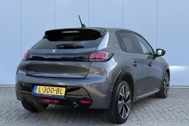 Peugeot 208 (2021) thumbnail 5