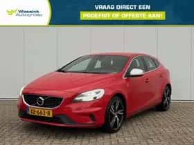 Volvo V40 (2017) thumbnail 1
