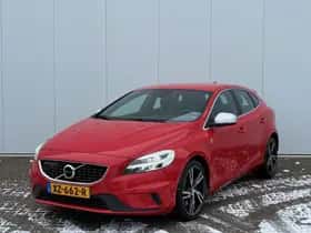 Volvo V40 (2017) thumbnail 2