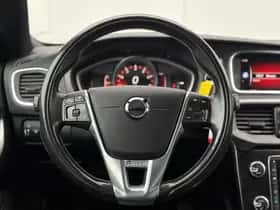 Volvo V40 (2017) thumbnail 15