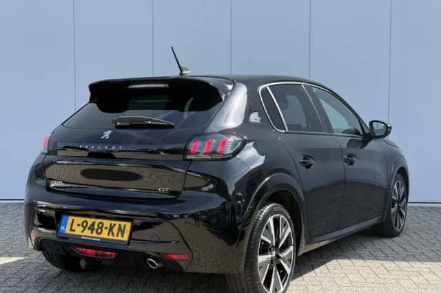 Peugeot 208 (2021) thumbnail 5