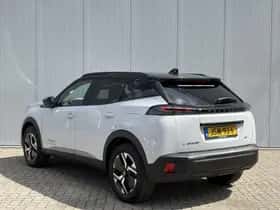 Peugeot e-2008 (2025) thumbnail 6