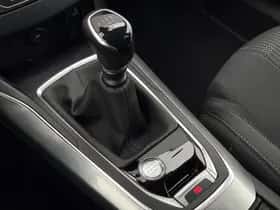 Peugeot 308 (2021) thumbnail 29