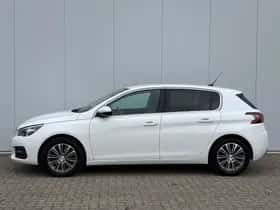 Peugeot 308 (2021) thumbnail 8