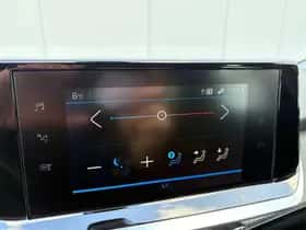 Peugeot 208 (2021) thumbnail 23
