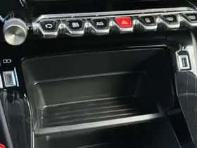 Peugeot 208 (2021) thumbnail 28