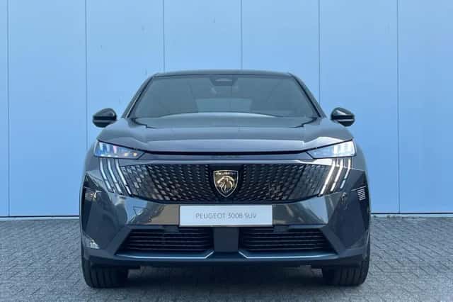 Peugeot 3008 (2025) thumbnail 2