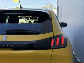 Peugeot 208 (2021) thumbnail 40