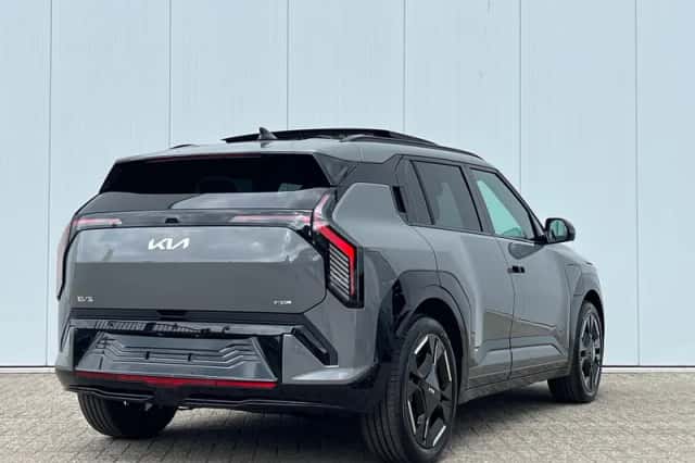 Kia EV3 (2025) thumbnail 6