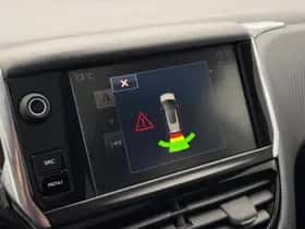 Peugeot 2008 (2017) thumbnail 24