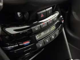 Peugeot 2008 (2017) thumbnail 30