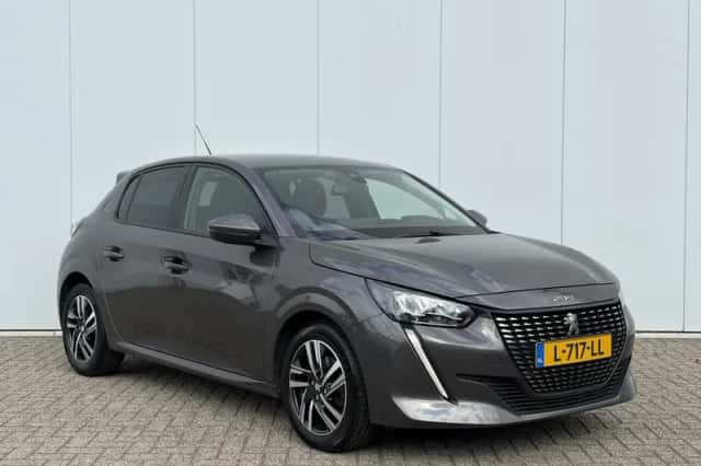 Peugeot 208 (2021) thumbnail 3