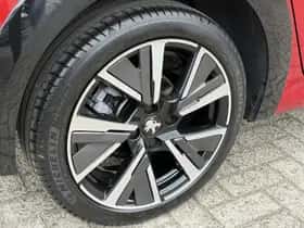 Peugeot 208 (2020) thumbnail 32