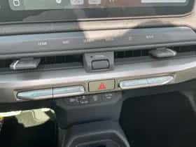 Kia EV3 (2025) thumbnail 38
