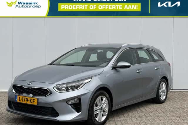 Kia Ceed Sportswagon (2021) thumbnail 1