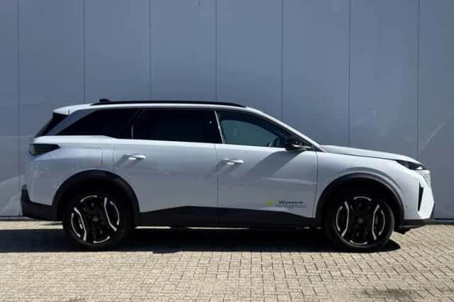Peugeot 5008 (2026) thumbnail 4
