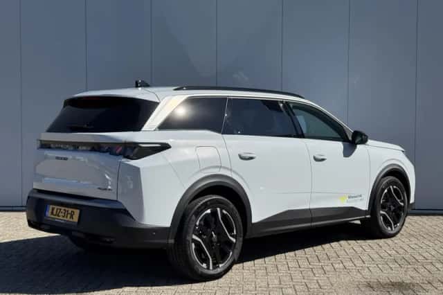 Peugeot 5008 (2026) thumbnail 5