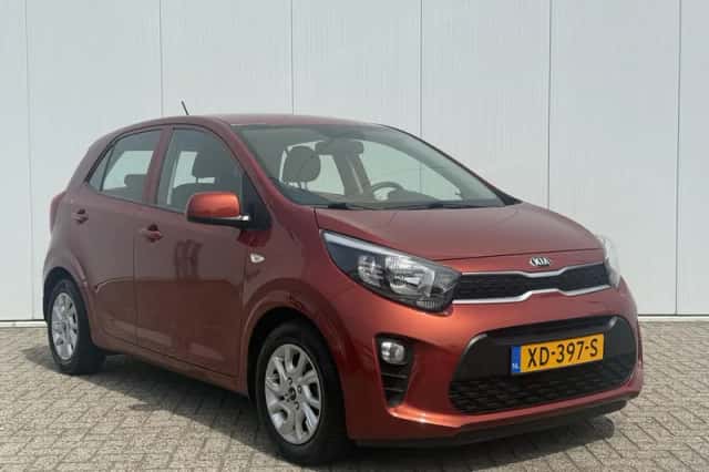 Kia Picanto (2019) thumbnail 3