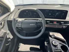 Kia EV6 (2025) thumbnail 16