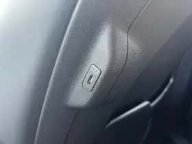 Kia EV6 (2025) thumbnail 42