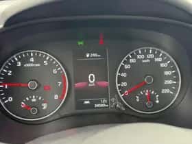 Kia Picanto (2021) thumbnail 12