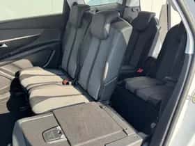 Peugeot 5008 (2021) thumbnail 12