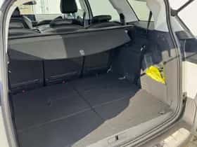 Peugeot 5008 (2021) thumbnail 10