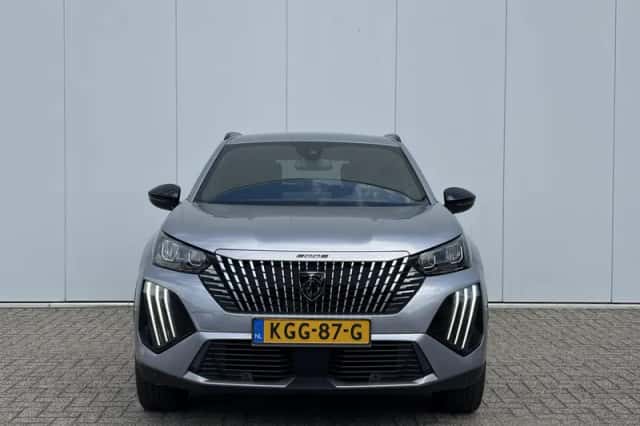 Peugeot e-2008 (2025) thumbnail 3