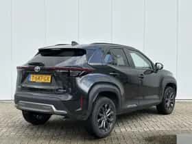 Toyota Yaris Cross (2023) thumbnail 4