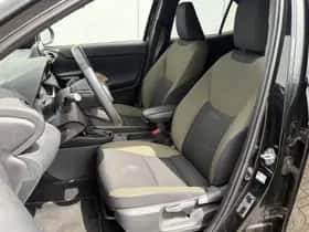 Toyota Yaris Cross (2023) thumbnail 6