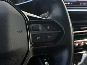 Peugeot 2008 (2020) thumbnail 16