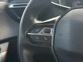 Peugeot 2008 (2020) thumbnail 17