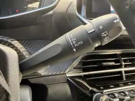 Peugeot 2008 (2020) thumbnail 18