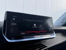Peugeot 2008 (2020) thumbnail 25