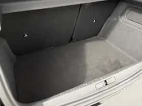 Peugeot e-208 (2024) thumbnail 12