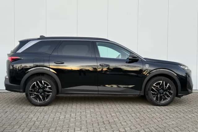 Peugeot 5008 (2025) thumbnail 5