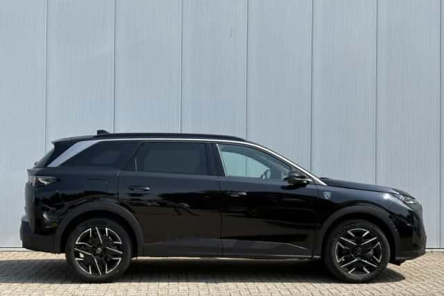 Peugeot 5008 (2025) thumbnail 5