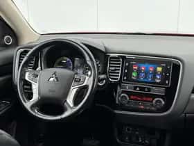 Mitsubishi Outlander (2018) thumbnail 14