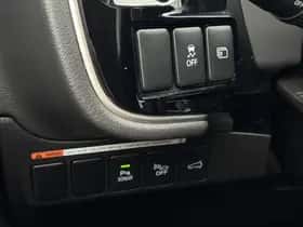 Mitsubishi Outlander (2018) thumbnail 30