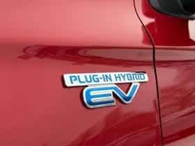 Mitsubishi Outlander (2018) thumbnail 41