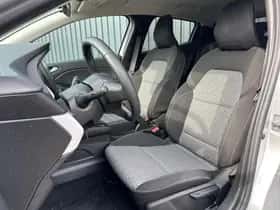 Renault Clio (2024) thumbnail 12