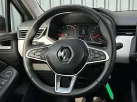 Renault Clio (2024) thumbnail 18