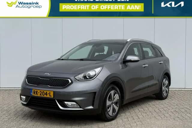 Kia Niro (2018) thumbnail 1