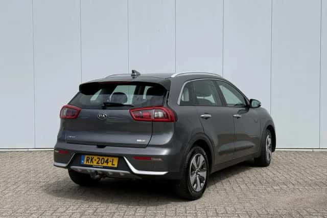 Kia Niro (2018) thumbnail 5